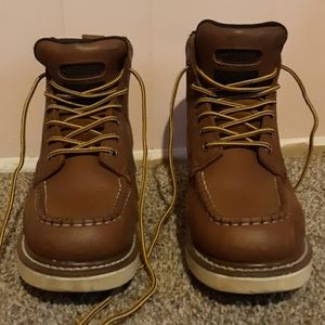 Winter/hiking boots